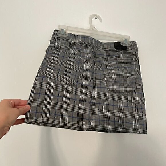 AMERICAN EAGLE Super Stretch Hi-Rise Mini Skirt Gray Black Plaid High Waisted 00 - Picture 12 of 12